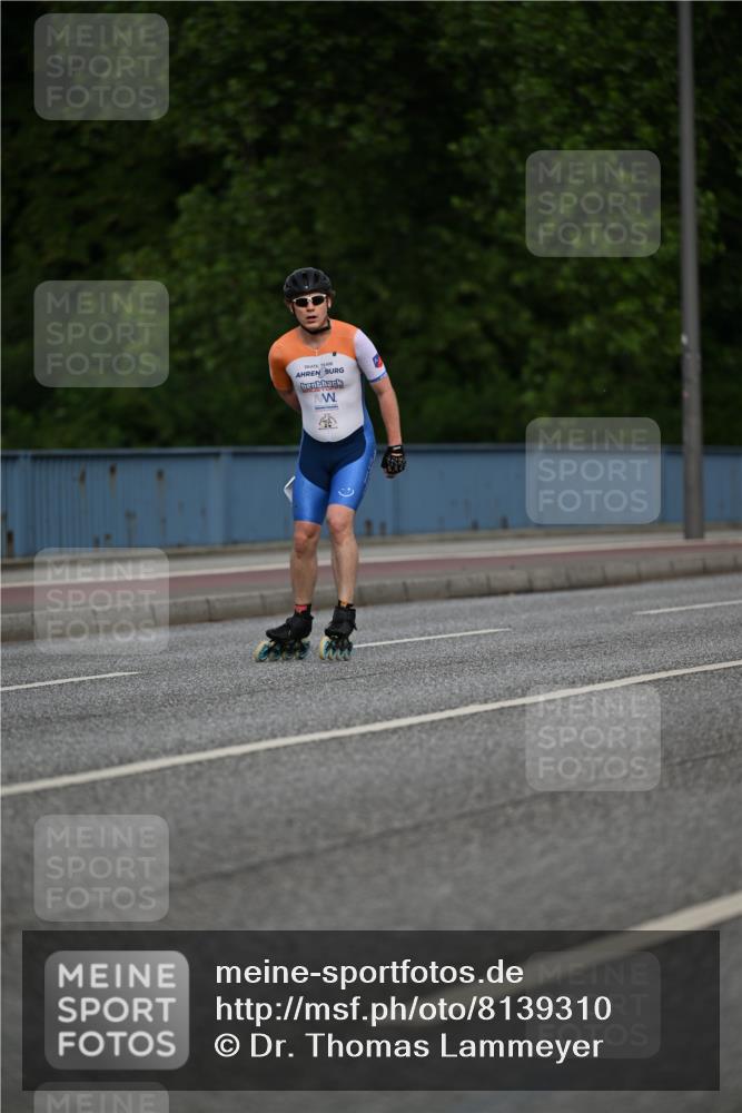 29.06.2025 - hella hamburg halbmarathon Dr. Thomas Lammeyer http://msf.ph/oto/8139310 29.06.2025 08:56:56 Kennedybrücke  meine-sportfotos.de