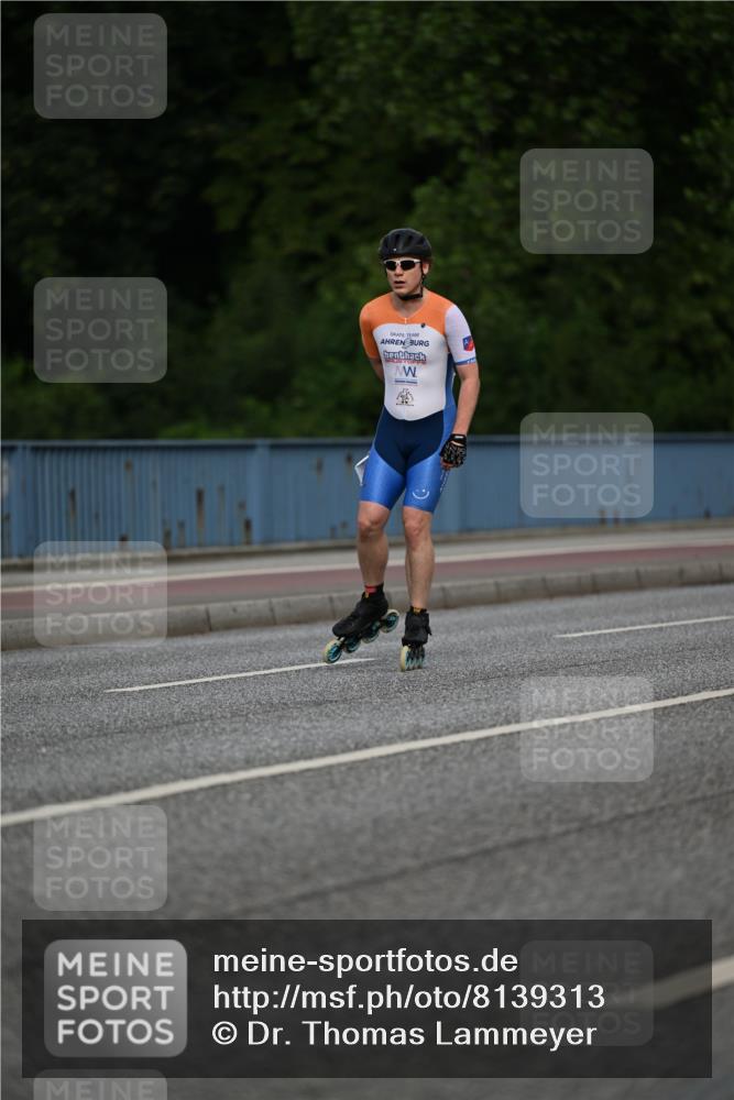29.06.2025 - hella hamburg halbmarathon Dr. Thomas Lammeyer http://msf.ph/oto/8139313 29.06.2025 08:56:56 Kennedybrücke  meine-sportfotos.de
