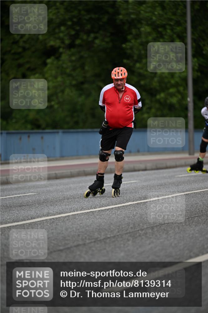 29.06.2025 - hella hamburg halbmarathon Dr. Thomas Lammeyer http://msf.ph/oto/8139314 29.06.2025 09:04:58 Kennedybrücke  meine-sportfotos.de