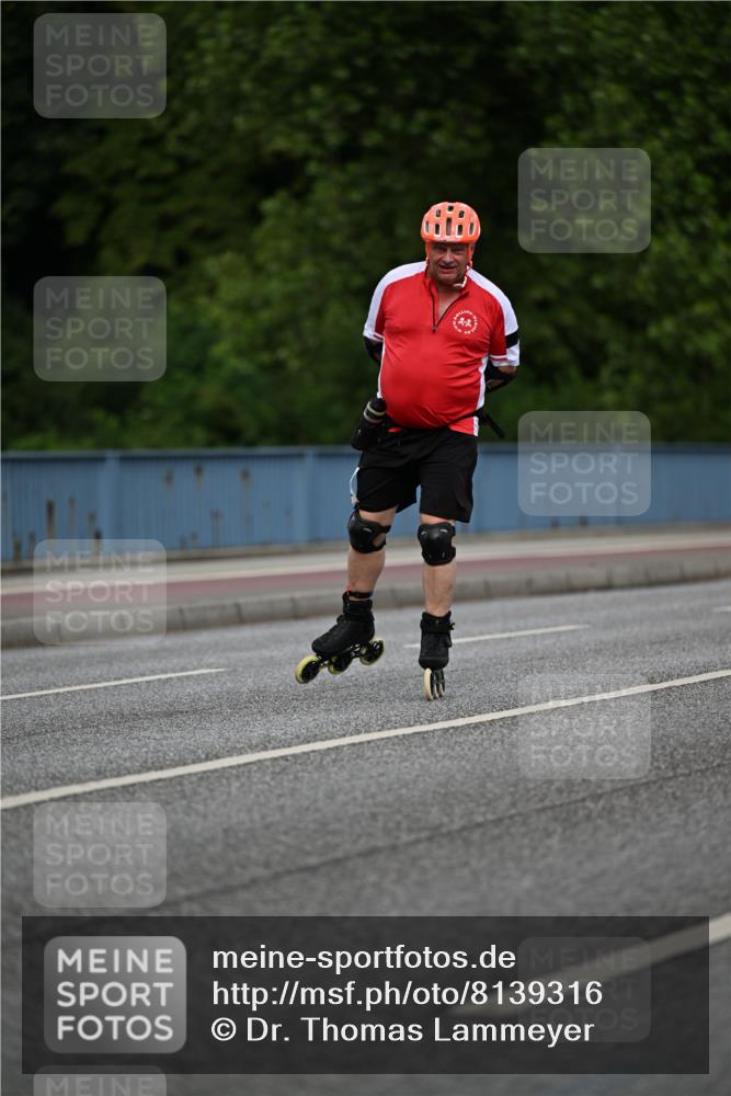 29.06.2025 - hella hamburg halbmarathon Dr. Thomas Lammeyer http://msf.ph/oto/8139316 29.06.2025 09:04:58 Kennedybrücke  meine-sportfotos.de