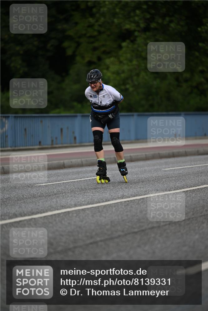 29.06.2025 - hella hamburg halbmarathon Dr. Thomas Lammeyer http://msf.ph/oto/8139331 29.06.2025 09:05:00 Kennedybrücke  meine-sportfotos.de