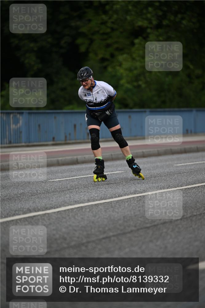 29.06.2025 - hella hamburg halbmarathon Dr. Thomas Lammeyer http://msf.ph/oto/8139332 29.06.2025 09:05:00 Kennedybrücke  meine-sportfotos.de