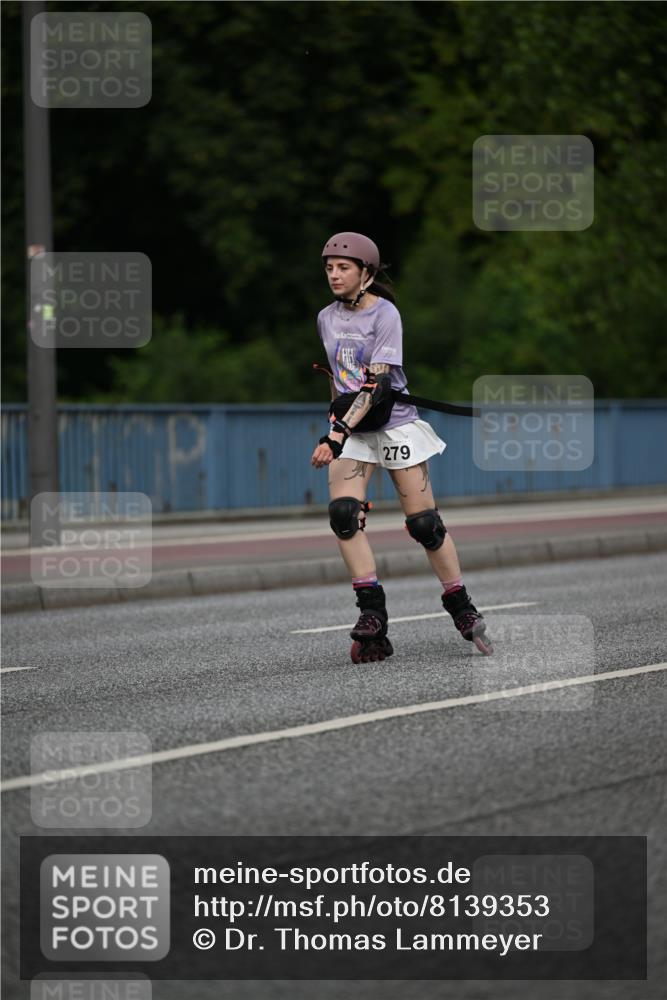 29.06.2025 - hella hamburg halbmarathon Dr. Thomas Lammeyer http://msf.ph/oto/8139353 29.06.2025 09:05:12 Kennedybrücke  meine-sportfotos.de