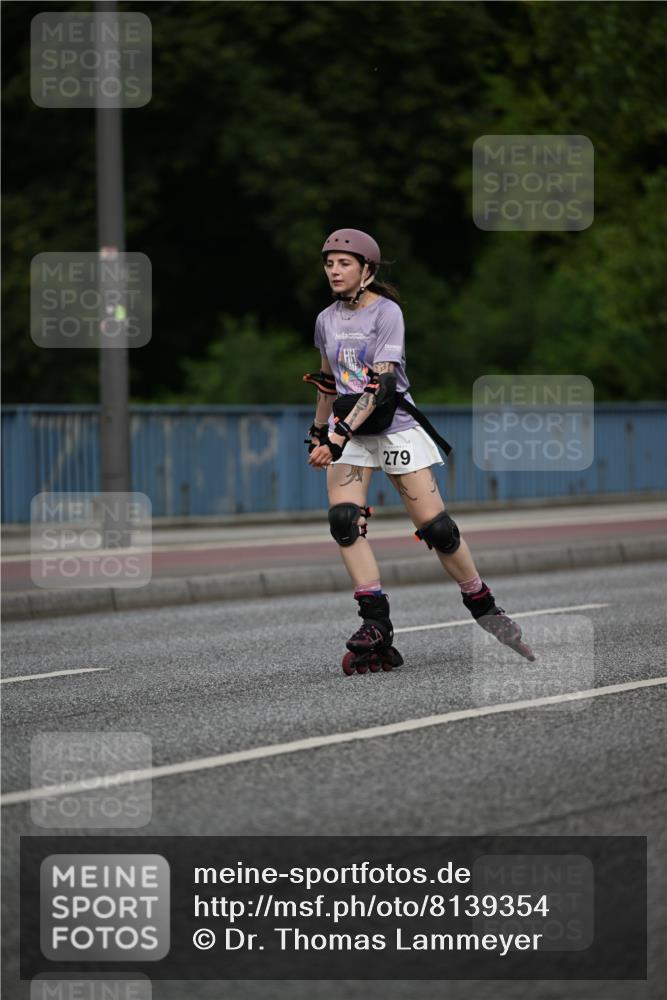 29.06.2025 - hella hamburg halbmarathon Dr. Thomas Lammeyer http://msf.ph/oto/8139354 29.06.2025 09:05:12 Kennedybrücke  meine-sportfotos.de