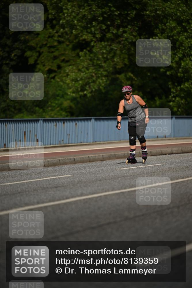 29.06.2025 - hella hamburg halbmarathon Dr. Thomas Lammeyer http://msf.ph/oto/8139359 29.06.2025 09:05:25 Kennedybrücke  meine-sportfotos.de