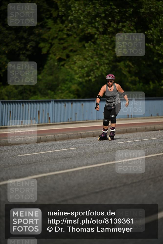 29.06.2025 - hella hamburg halbmarathon Dr. Thomas Lammeyer http://msf.ph/oto/8139361 29.06.2025 09:05:25 Kennedybrücke  meine-sportfotos.de