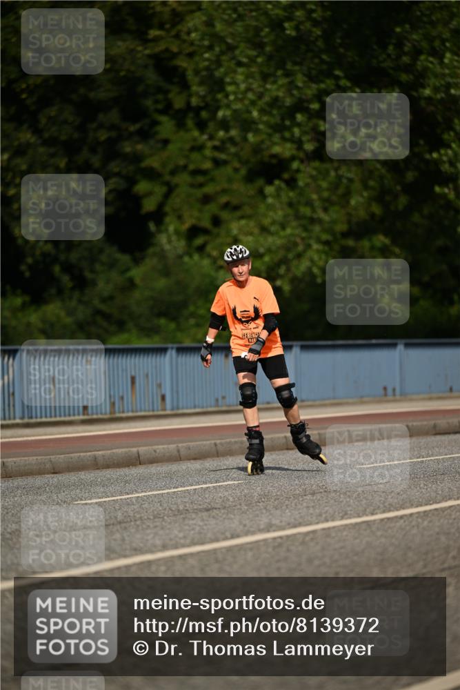 29.06.2025 - hella hamburg halbmarathon Dr. Thomas Lammeyer http://msf.ph/oto/8139372 29.06.2025 09:05:36 Kennedybrücke  meine-sportfotos.de
