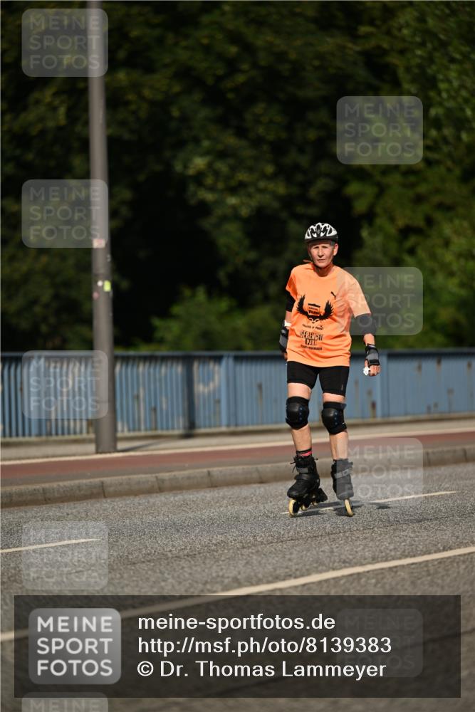 29.06.2025 - hella hamburg halbmarathon Dr. Thomas Lammeyer http://msf.ph/oto/8139383 29.06.2025 09:05:37 Kennedybrücke  meine-sportfotos.de