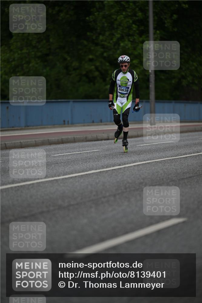 29.06.2025 - hella hamburg halbmarathon Dr. Thomas Lammeyer http://msf.ph/oto/8139401 29.06.2025 08:57:09 Kennedybrücke  meine-sportfotos.de