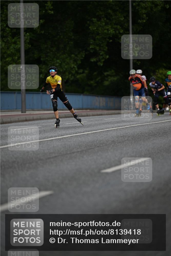 29.06.2025 - hella hamburg halbmarathon Dr. Thomas Lammeyer http://msf.ph/oto/8139418 29.06.2025 08:57:12 Kennedybrücke  meine-sportfotos.de