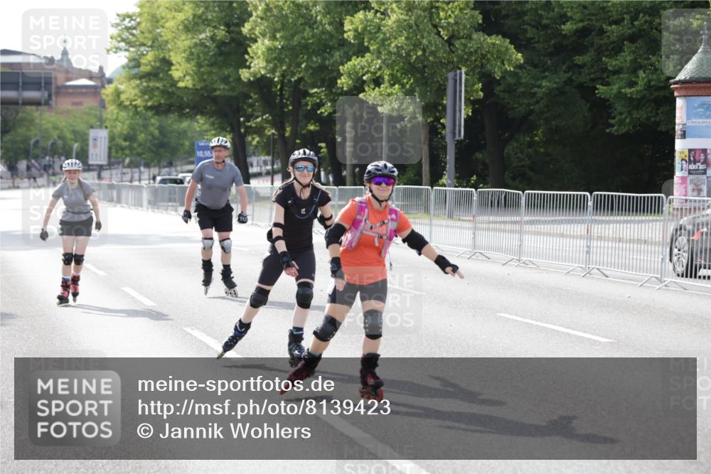 29.06.2025 - hella hamburg halbmarathon Jannik Wohlers http://msf.ph/oto/8139423 29.06.2025 09:03:15 Lombardsbrücke  meine-sportfotos.de