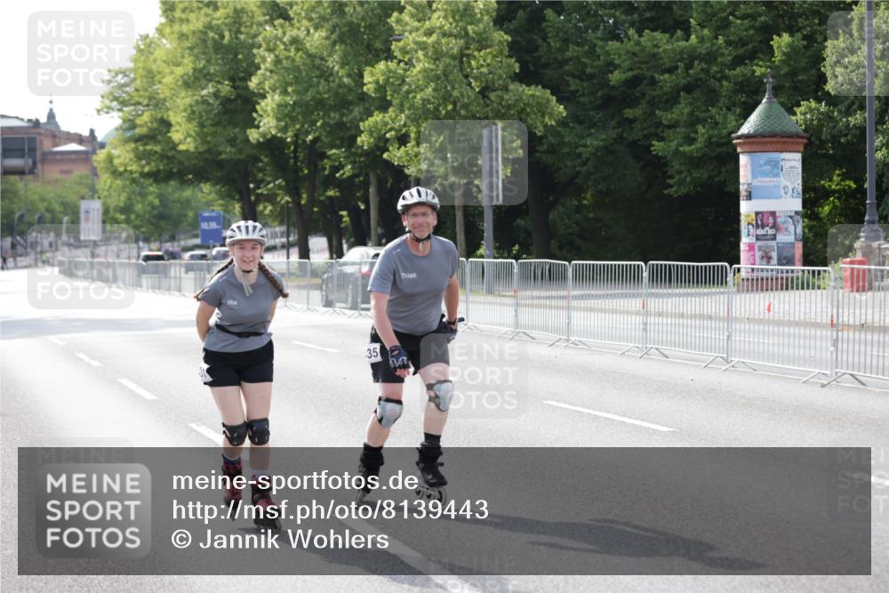29.06.2025 - hella hamburg halbmarathon Jannik Wohlers http://msf.ph/oto/8139443 29.06.2025 09:03:17 Lombardsbrücke  meine-sportfotos.de