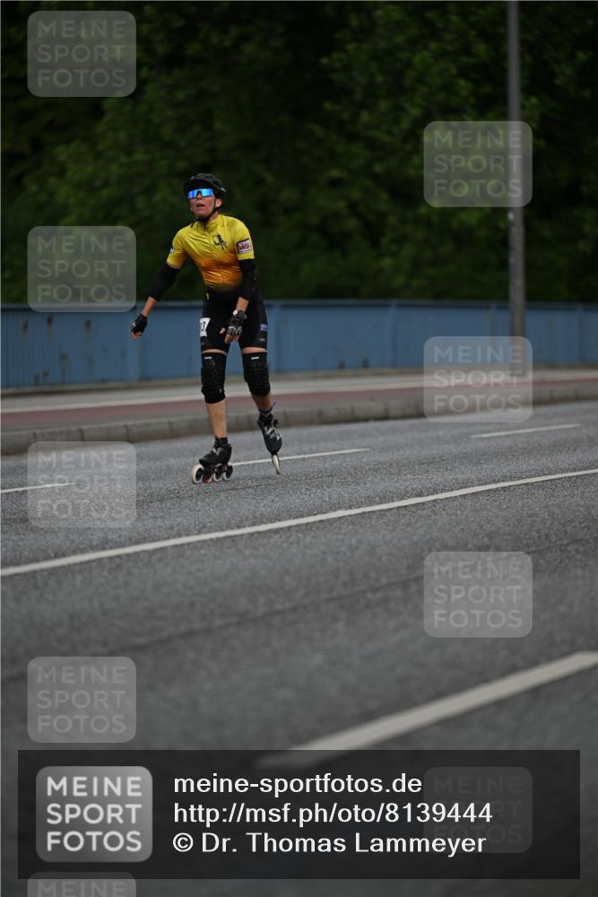 29.06.2025 - hella hamburg halbmarathon Dr. Thomas Lammeyer http://msf.ph/oto/8139444 29.06.2025 08:57:13 Kennedybrücke  meine-sportfotos.de