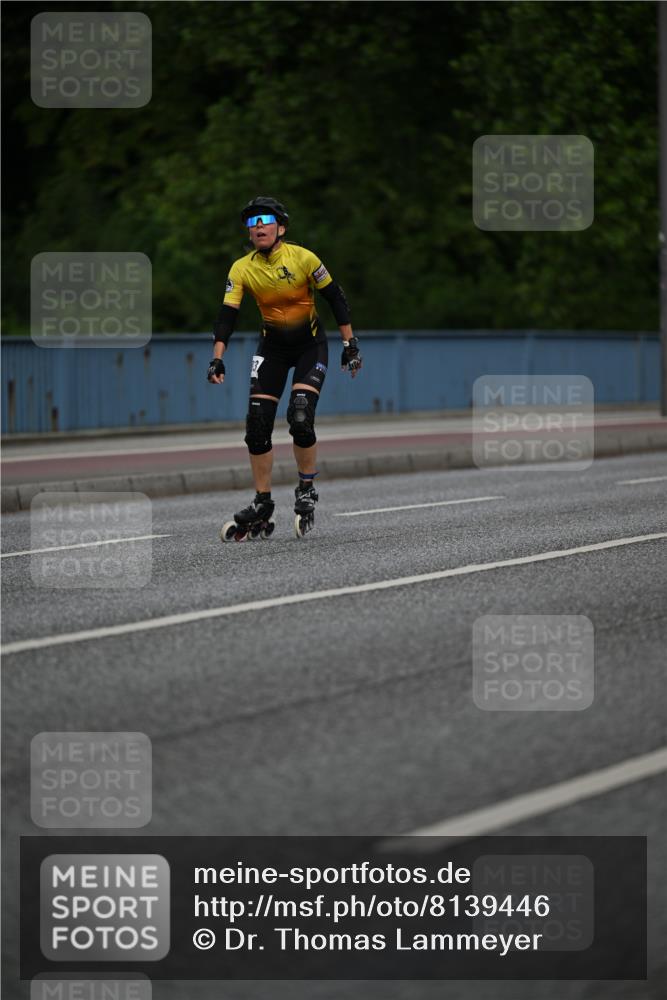 29.06.2025 - hella hamburg halbmarathon Dr. Thomas Lammeyer http://msf.ph/oto/8139446 29.06.2025 08:57:13 Kennedybrücke  meine-sportfotos.de