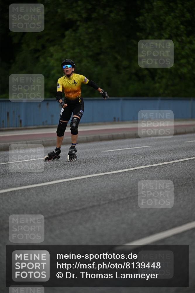 29.06.2025 - hella hamburg halbmarathon Dr. Thomas Lammeyer http://msf.ph/oto/8139448 29.06.2025 08:57:14 Kennedybrücke  meine-sportfotos.de