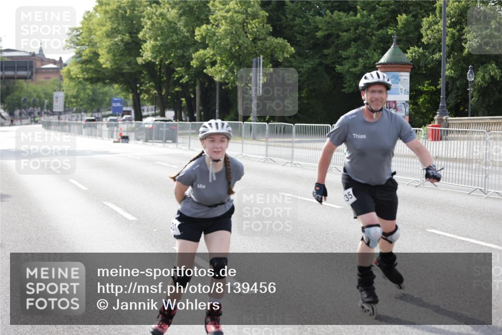 29.06.2025 - hella hamburg halbmarathon Jannik Wohlers http://msf.ph/oto/8139456 29.06.2025 09:03:18 Lombardsbrücke  meine-sportfotos.de