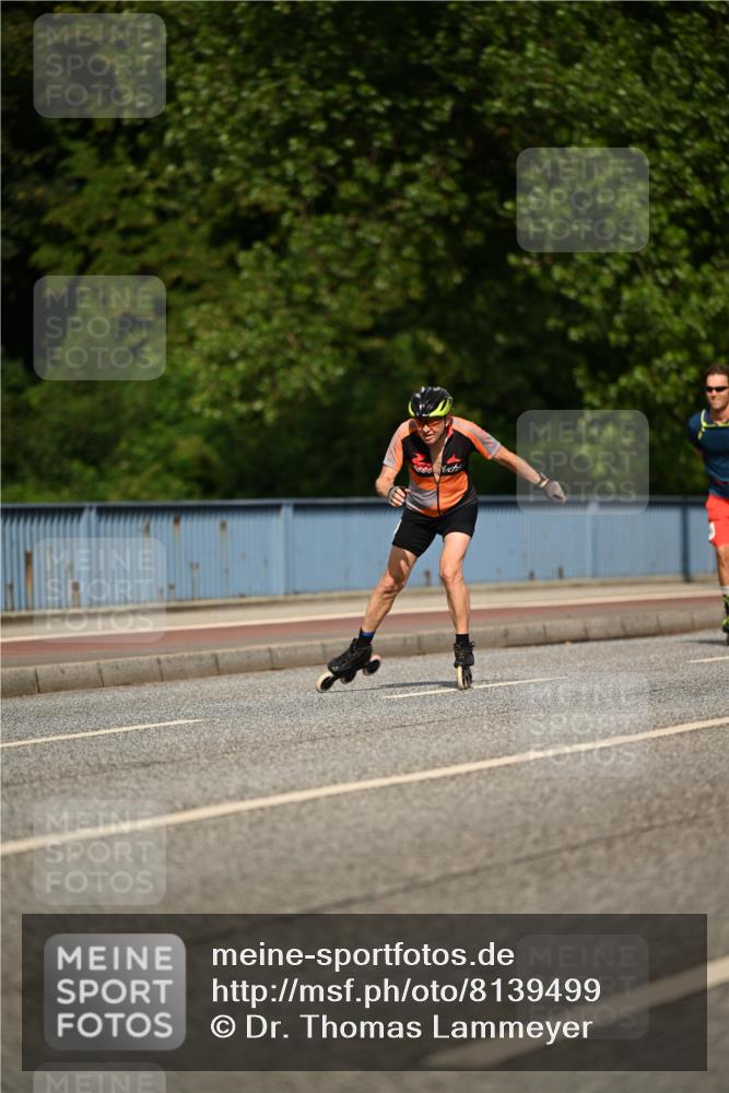 29.06.2025 - hella hamburg halbmarathon Dr. Thomas Lammeyer http://msf.ph/oto/8139499 29.06.2025 09:05:43 Kennedybrücke  meine-sportfotos.de