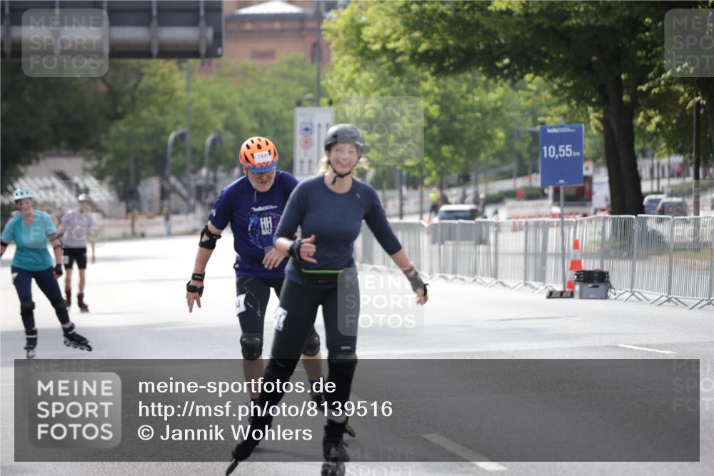29.06.2025 - hella hamburg halbmarathon Jannik Wohlers http://msf.ph/oto/8139516 29.06.2025 09:03:24 Lombardsbrücke  meine-sportfotos.de