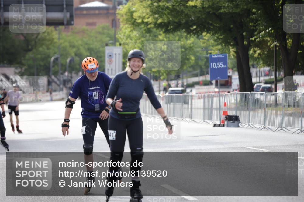 29.06.2025 - hella hamburg halbmarathon Jannik Wohlers http://msf.ph/oto/8139520 29.06.2025 09:03:24 Lombardsbrücke  meine-sportfotos.de