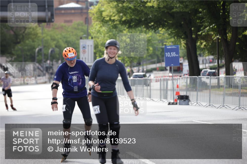 29.06.2025 - hella hamburg halbmarathon Jannik Wohlers http://msf.ph/oto/8139523 29.06.2025 09:03:24 Lombardsbrücke  meine-sportfotos.de