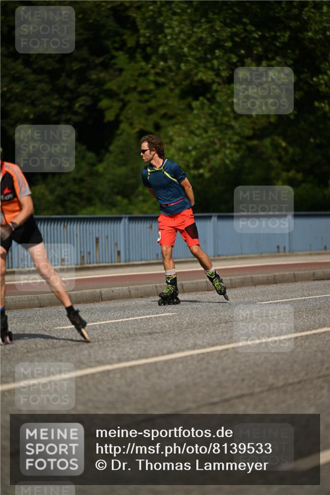 29.06.2025 - hella hamburg halbmarathon Dr. Thomas Lammeyer http://msf.ph/oto/8139533 29.06.2025 09:05:45 Kennedybrücke  meine-sportfotos.de