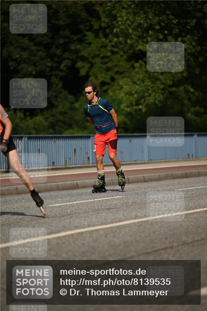 29.06.2025 - hella hamburg halbmarathon Dr. Thomas Lammeyer http://msf.ph/oto/8139535 29.06.2025 09:05:45 Kennedybrücke  meine-sportfotos.de