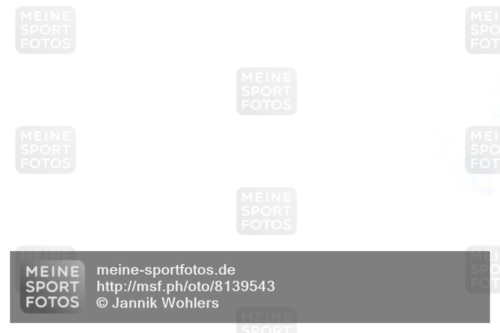 29.06.2025 - hella hamburg halbmarathon Jannik Wohlers http://msf.ph/oto/8139543 29.06.2025 08:26:30 Lombardsbrücke  meine-sportfotos.de