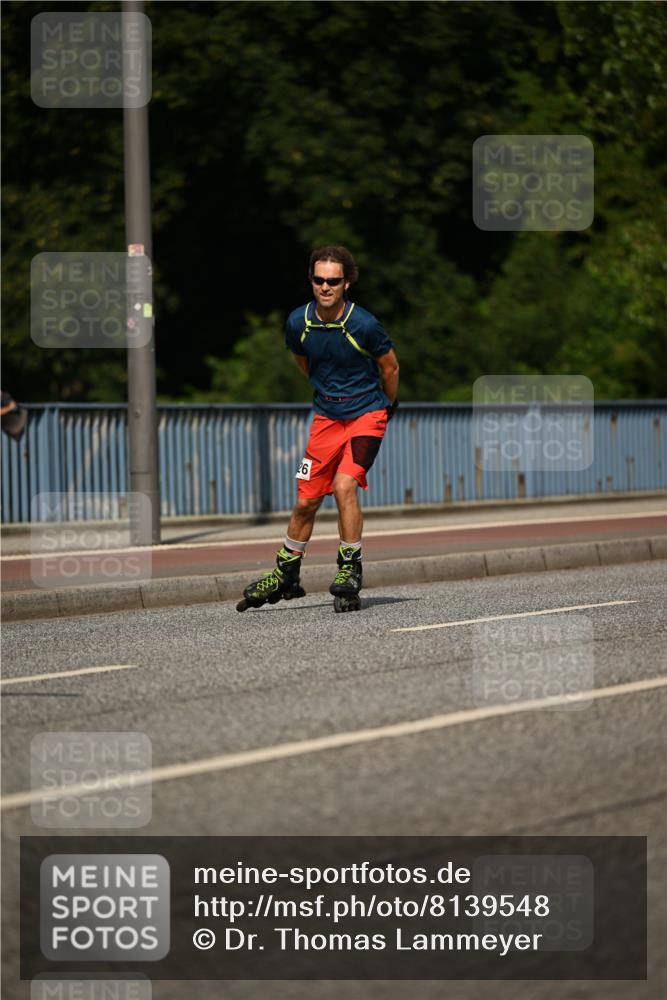 29.06.2025 - hella hamburg halbmarathon Dr. Thomas Lammeyer http://msf.ph/oto/8139548 29.06.2025 09:05:45 Kennedybrücke  meine-sportfotos.de