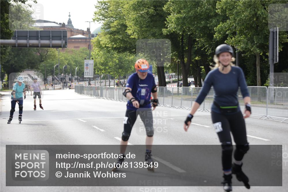 29.06.2025 - hella hamburg halbmarathon Jannik Wohlers http://msf.ph/oto/8139549 29.06.2025 09:03:26 Lombardsbrücke  meine-sportfotos.de