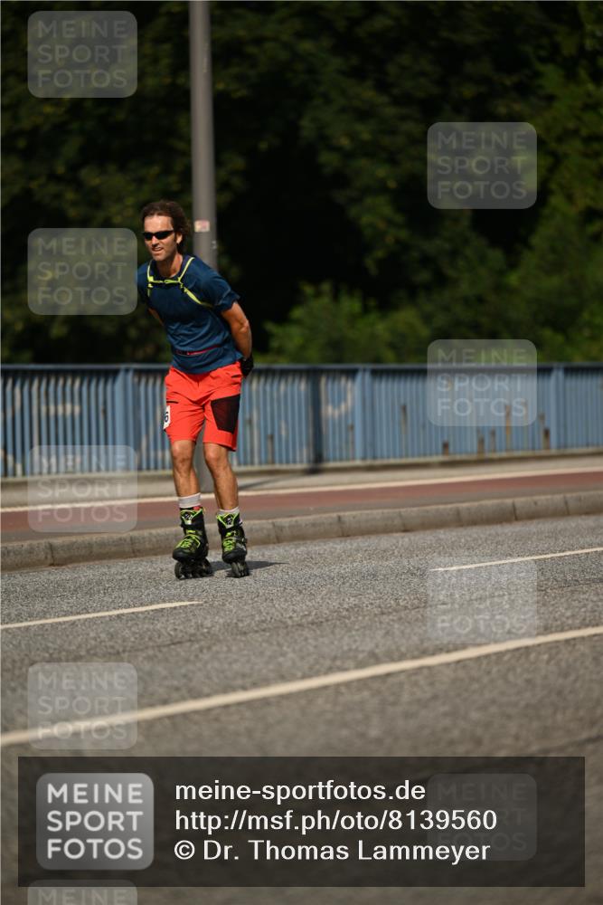 29.06.2025 - hella hamburg halbmarathon Dr. Thomas Lammeyer http://msf.ph/oto/8139560 29.06.2025 09:05:46 Kennedybrücke  meine-sportfotos.de