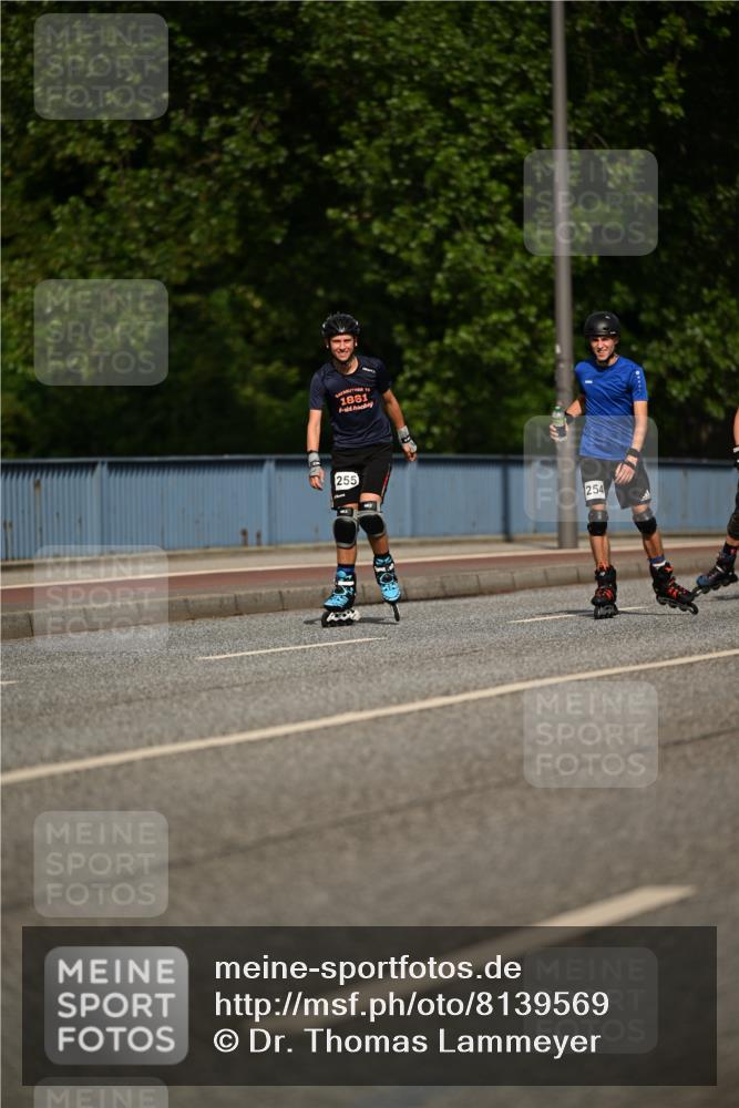 29.06.2025 - hella hamburg halbmarathon Dr. Thomas Lammeyer http://msf.ph/oto/8139569 29.06.2025 09:05:47 Kennedybrücke  meine-sportfotos.de