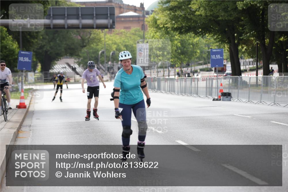 29.06.2025 - hella hamburg halbmarathon Jannik Wohlers http://msf.ph/oto/8139622 29.06.2025 09:03:30 Lombardsbrücke  meine-sportfotos.de