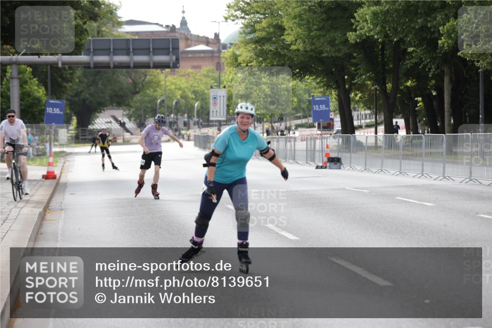 29.06.2025 - hella hamburg halbmarathon Jannik Wohlers http://msf.ph/oto/8139651 29.06.2025 09:03:30 Lombardsbrücke  meine-sportfotos.de