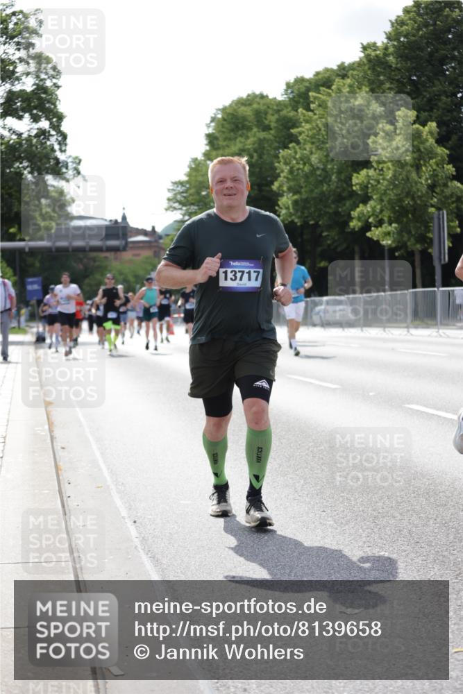 29.06.2025 - hella hamburg halbmarathon Jannik Wohlers http://msf.ph/oto/8139658 29.06.2025 10:04:46 Lombardsbrücke 1863, 2424, 3071, 3413, 3578, 4220, 6059, 6907, 6908, 7302, 7826, 8089, 8999, 9007, 9075, 9165, 11595, 13327, 13717, 14203, 16478, 16847, 17112, 17707, 17818, 18189, 18616, 18617, 19034 meine-sportfotos.de