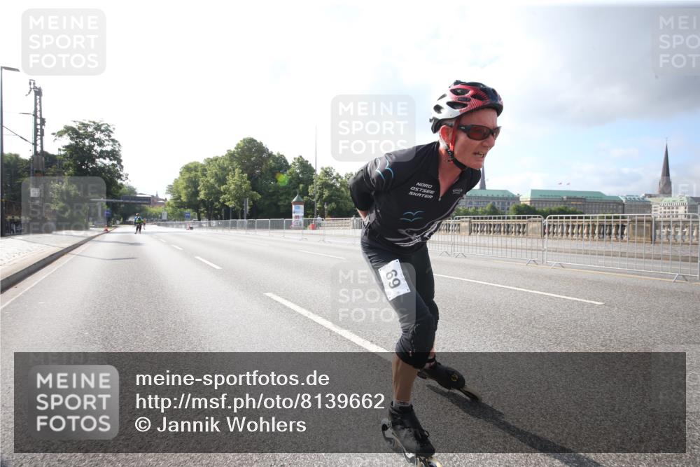 29.06.2025 - hella hamburg halbmarathon Jannik Wohlers http://msf.ph/oto/8139662 29.06.2025 08:55:27 Lombardsbrücke  meine-sportfotos.de