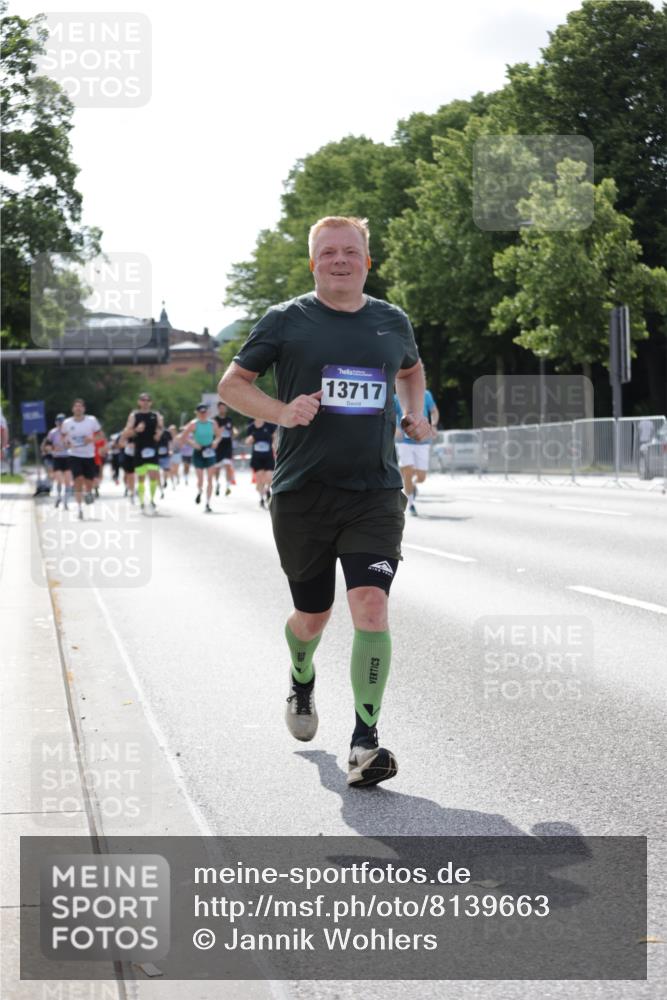 29.06.2025 - hella hamburg halbmarathon Jannik Wohlers http://msf.ph/oto/8139663 29.06.2025 10:04:46 Lombardsbrücke 1863, 2424, 3071, 3413, 3578, 4220, 6059, 6907, 6908, 7302, 7826, 8089, 8999, 9007, 9075, 9165, 11595, 13327, 13717, 14203, 16478, 16847, 17112, 17707, 17818, 18189, 18616, 18617, 19034 meine-sportfotos.de