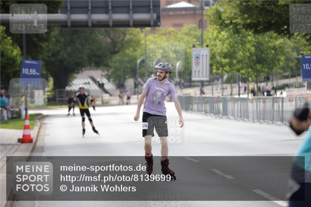 29.06.2025 - hella hamburg halbmarathon Jannik Wohlers http://msf.ph/oto/8139699 29.06.2025 09:03:32 Lombardsbrücke  meine-sportfotos.de