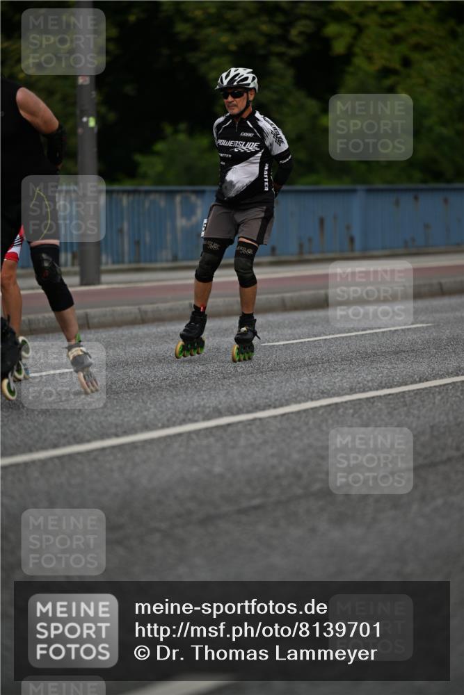 29.06.2025 - hella hamburg halbmarathon Dr. Thomas Lammeyer http://msf.ph/oto/8139701 29.06.2025 08:57:39 Kennedybrücke  meine-sportfotos.de