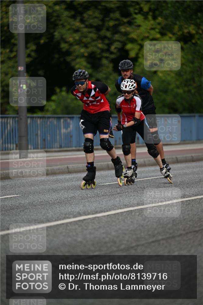 29.06.2025 - hella hamburg halbmarathon Dr. Thomas Lammeyer http://msf.ph/oto/8139716 29.06.2025 08:57:41 Kennedybrücke  meine-sportfotos.de
