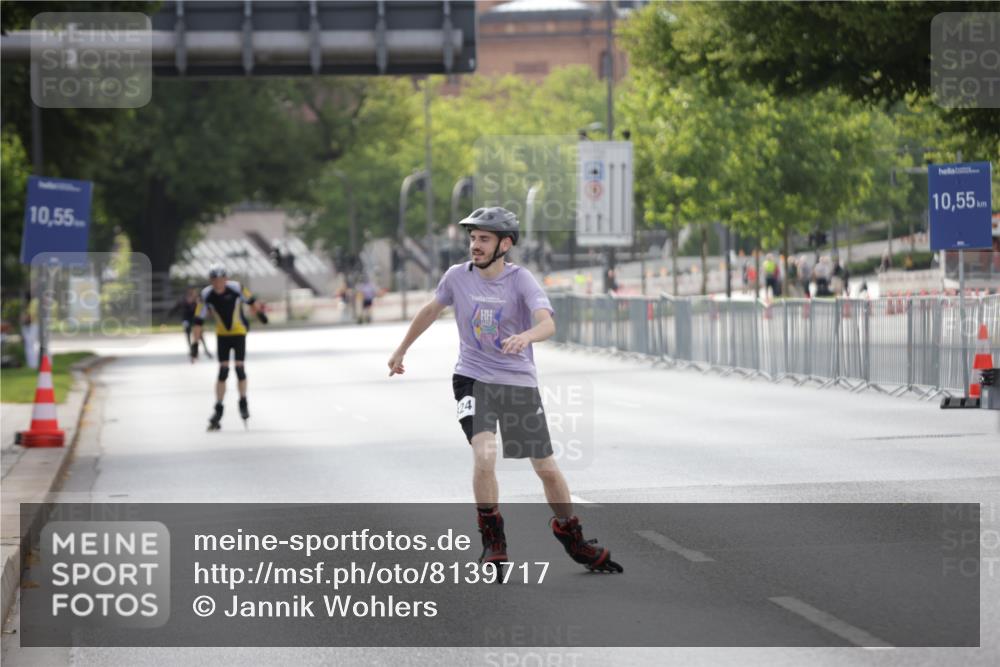 29.06.2025 - hella hamburg halbmarathon Jannik Wohlers http://msf.ph/oto/8139717 29.06.2025 09:03:32 Lombardsbrücke  meine-sportfotos.de