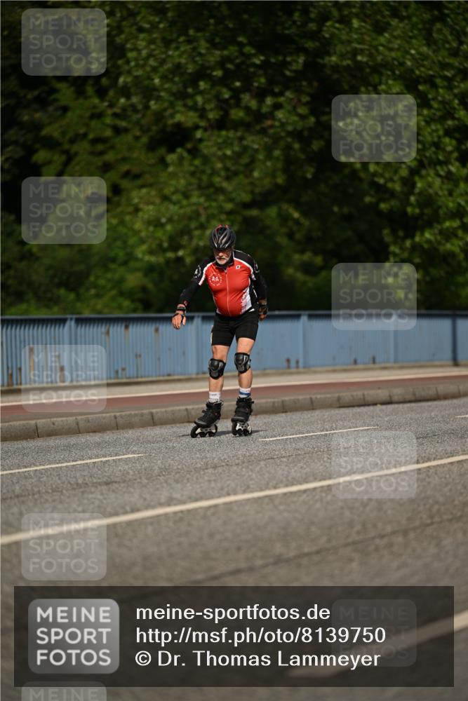 29.06.2025 - hella hamburg halbmarathon Dr. Thomas Lammeyer http://msf.ph/oto/8139750 29.06.2025 09:05:53 Kennedybrücke  meine-sportfotos.de