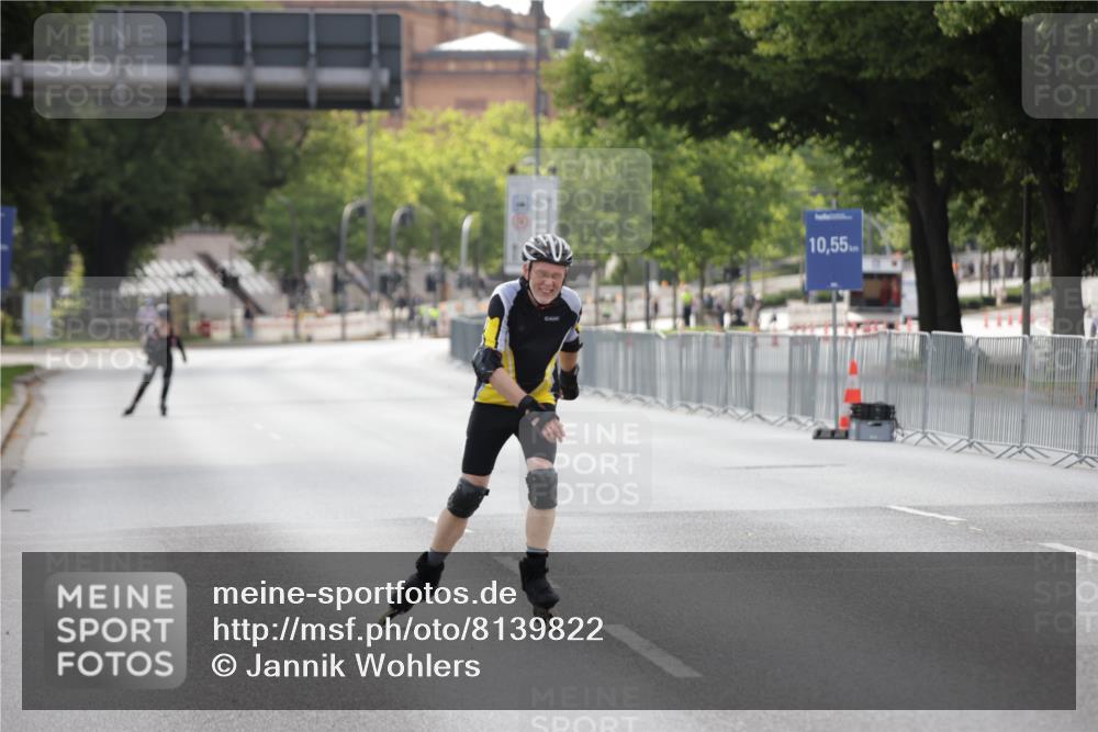 29.06.2025 - hella hamburg halbmarathon Jannik Wohlers http://msf.ph/oto/8139822 29.06.2025 09:03:41 Lombardsbrücke  meine-sportfotos.de