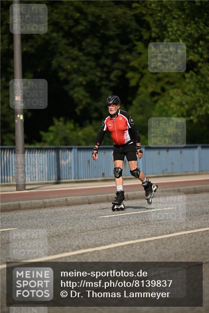 29.06.2025 - hella hamburg halbmarathon Dr. Thomas Lammeyer http://msf.ph/oto/8139837 29.06.2025 09:05:54 Kennedybrücke  meine-sportfotos.de