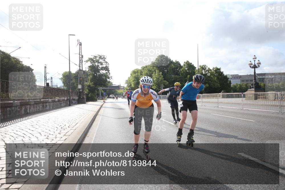 29.06.2025 - hella hamburg halbmarathon Jannik Wohlers http://msf.ph/oto/8139844 29.06.2025 08:55:42 Lombardsbrücke  meine-sportfotos.de