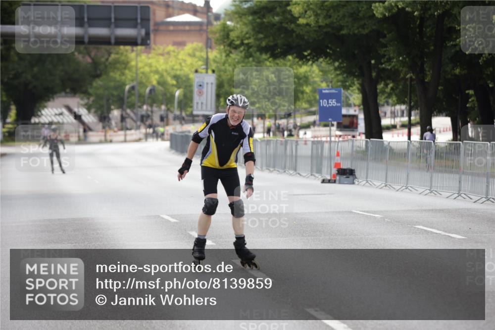 29.06.2025 - hella hamburg halbmarathon Jannik Wohlers http://msf.ph/oto/8139859 29.06.2025 09:03:41 Lombardsbrücke  meine-sportfotos.de