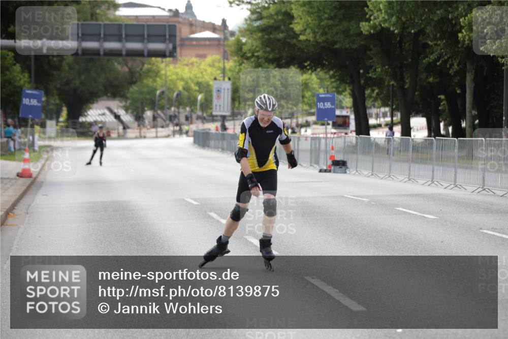 29.06.2025 - hella hamburg halbmarathon Jannik Wohlers http://msf.ph/oto/8139875 29.06.2025 09:03:42 Lombardsbrücke  meine-sportfotos.de