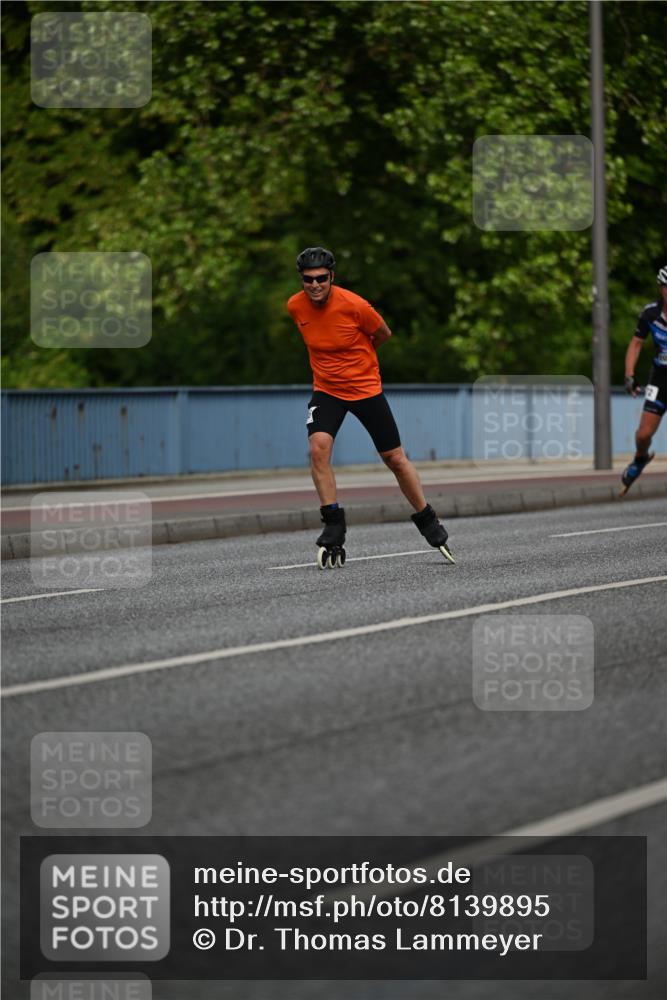 29.06.2025 - hella hamburg halbmarathon Dr. Thomas Lammeyer http://msf.ph/oto/8139895 29.06.2025 08:57:48 Kennedybrücke  meine-sportfotos.de