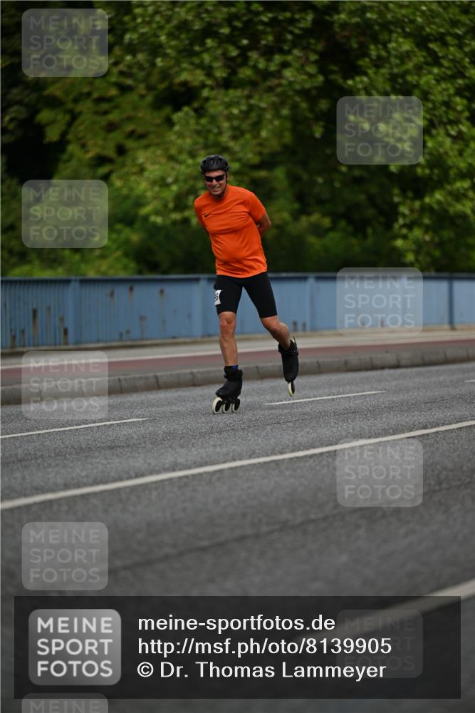 29.06.2025 - hella hamburg halbmarathon Dr. Thomas Lammeyer http://msf.ph/oto/8139905 29.06.2025 08:57:48 Kennedybrücke  meine-sportfotos.de