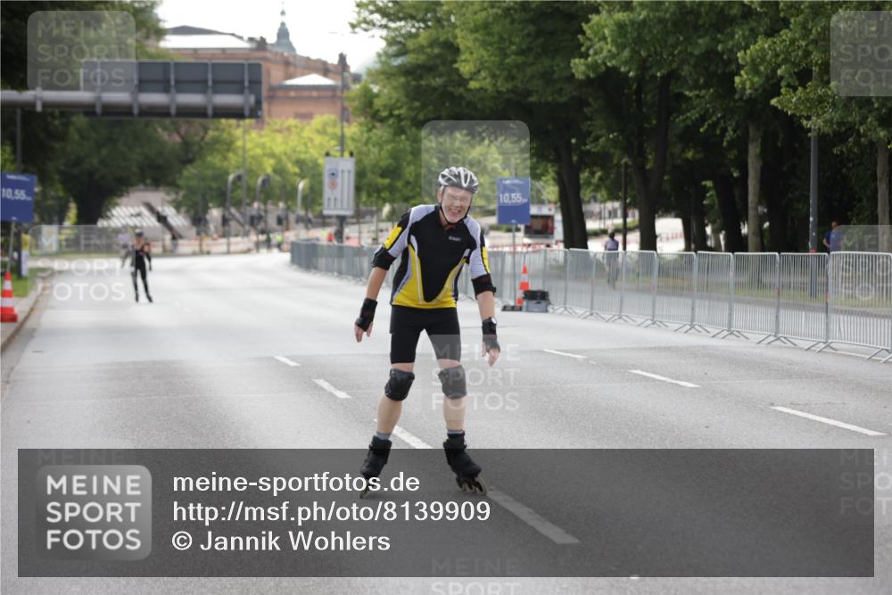 29.06.2025 - hella hamburg halbmarathon Jannik Wohlers http://msf.ph/oto/8139909 29.06.2025 09:03:42 Lombardsbrücke  meine-sportfotos.de