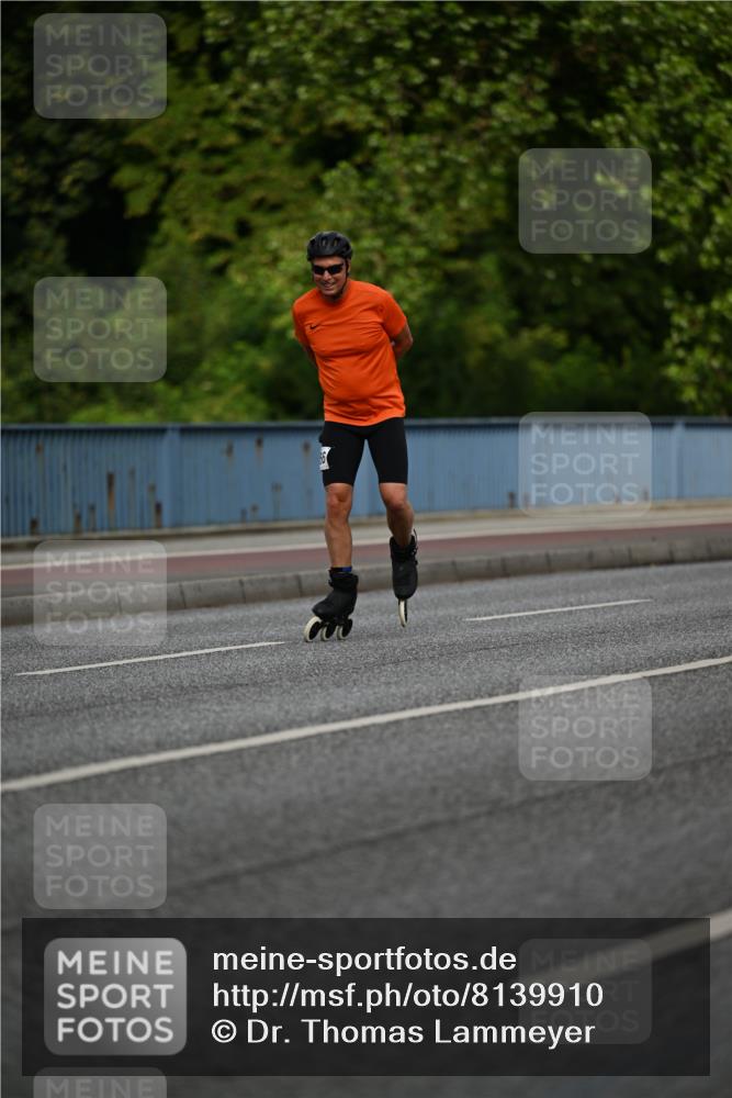 29.06.2025 - hella hamburg halbmarathon Dr. Thomas Lammeyer http://msf.ph/oto/8139910 29.06.2025 08:57:48 Kennedybrücke  meine-sportfotos.de